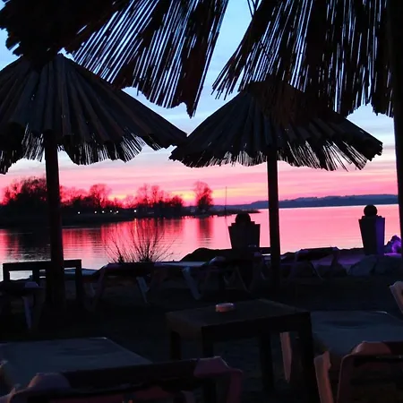 Seewirts Strandhaus Übersee